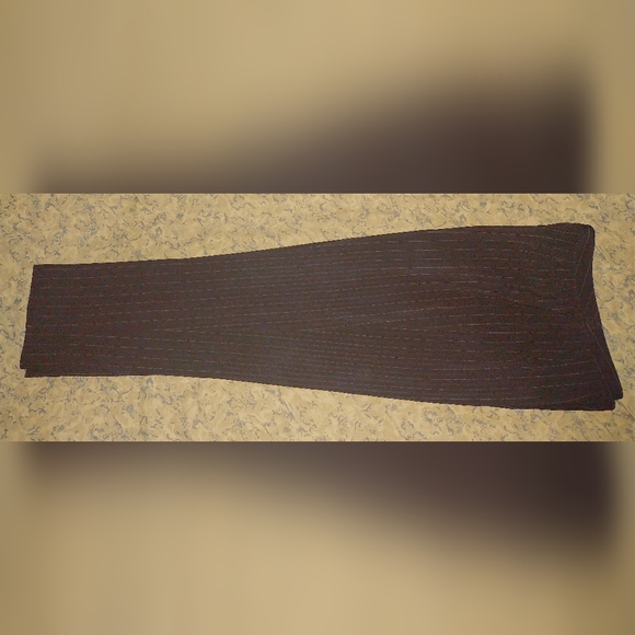 "Harvè Benard" by Benard Holtzman Black & Grey Pinstripe Dress Pants - Picture 3 of 7